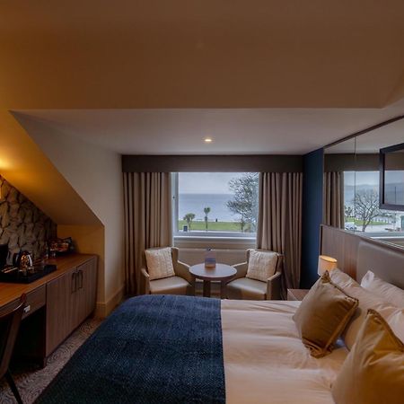Brisbane House Hotel Largs Exterior foto