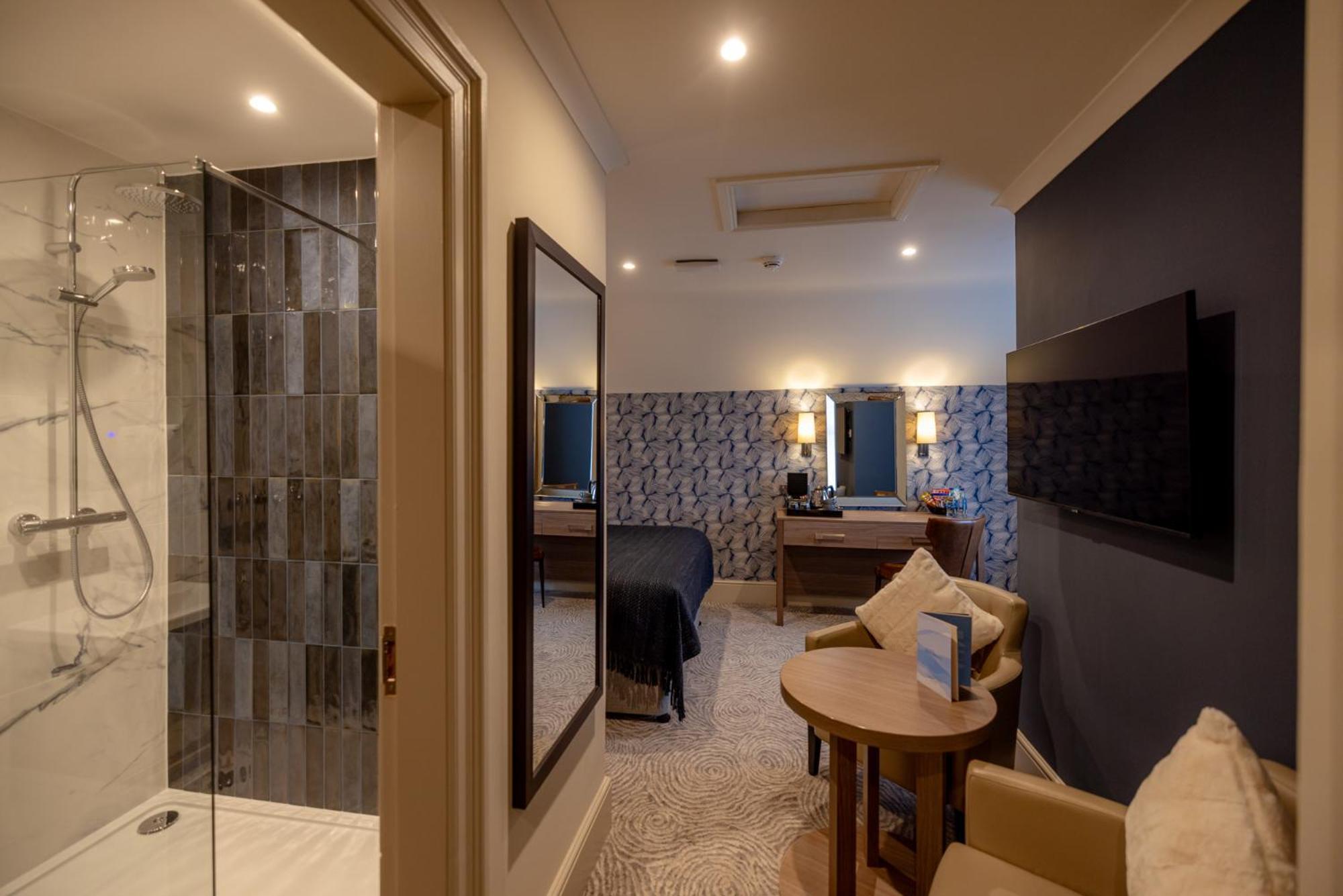 Brisbane House Hotel Largs Exterior foto